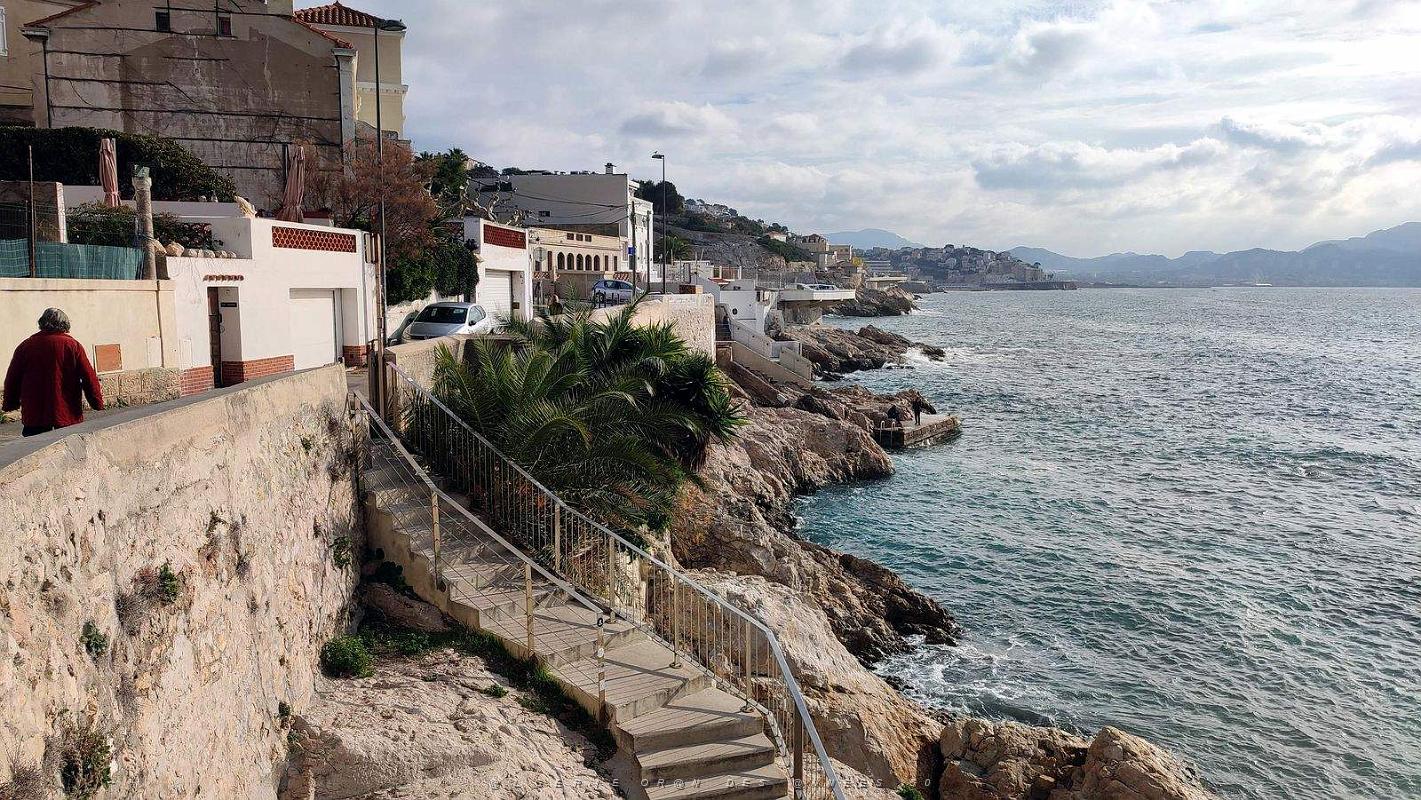 2022 12 MARSEILLE-ENDOUME DU PORT DE MALMOUSQUE A MALDORME (92).jpg